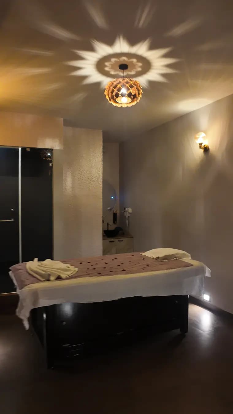 Spa massage experience near Bandra Mumbai