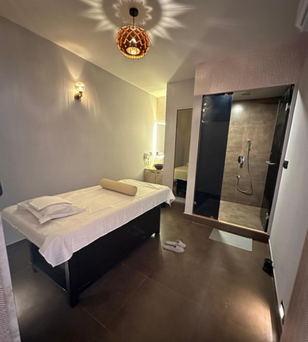 massage spa in bandra